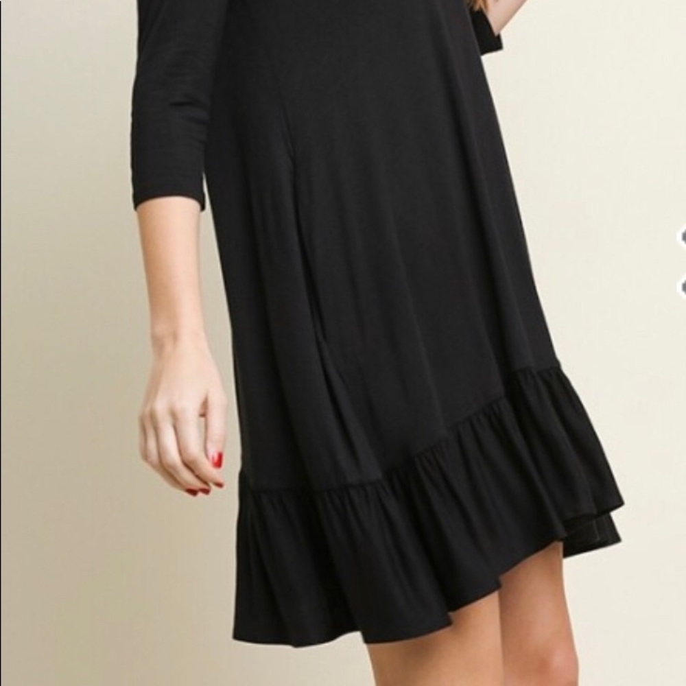 ⭐️last one ⭐️ umgee black dress with ruffle hem - Picture 7 of 8